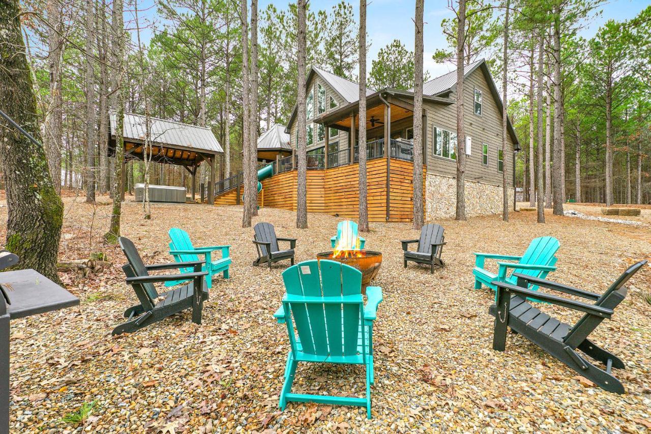 Pine Creek Lodge Broken Bow Exterior photo