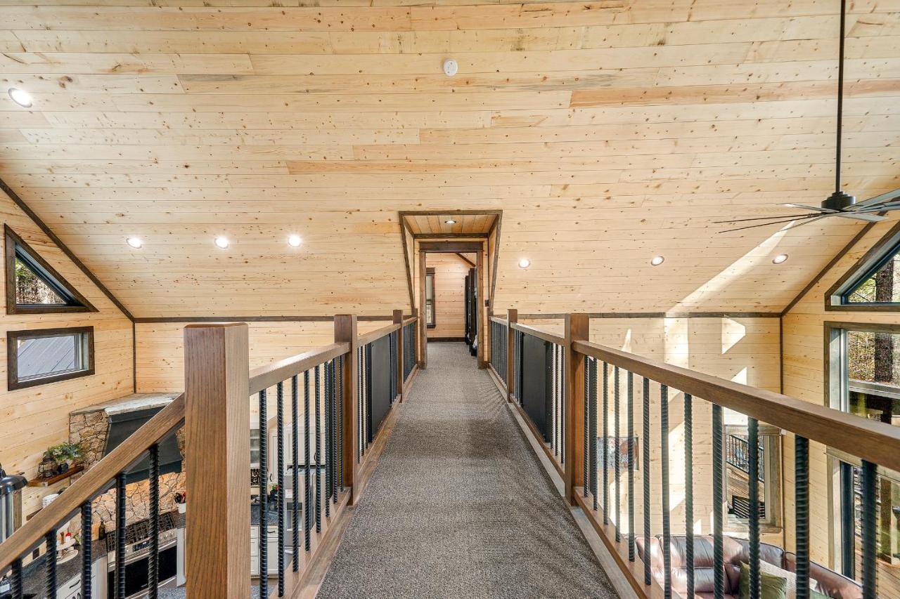 Pine Creek Lodge Broken Bow Exterior photo