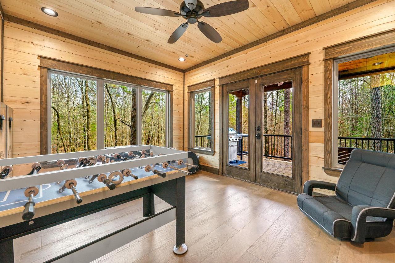 Pine Creek Lodge Broken Bow Exterior photo
